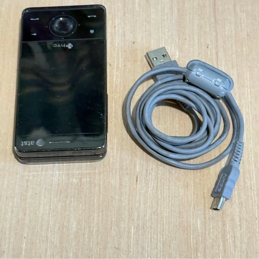 HTC Touch Pro Model:P4600 Black“AT&T”Rare Smartphone w/Charge-Pen Read Buy AsIs